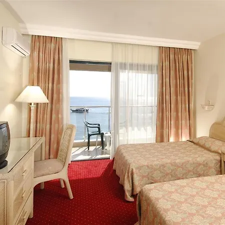 Resort Aska Just In Avsallar